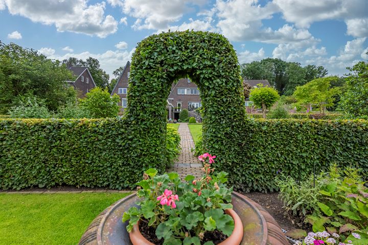 Bekijk foto 33 van Terlindenweg 26