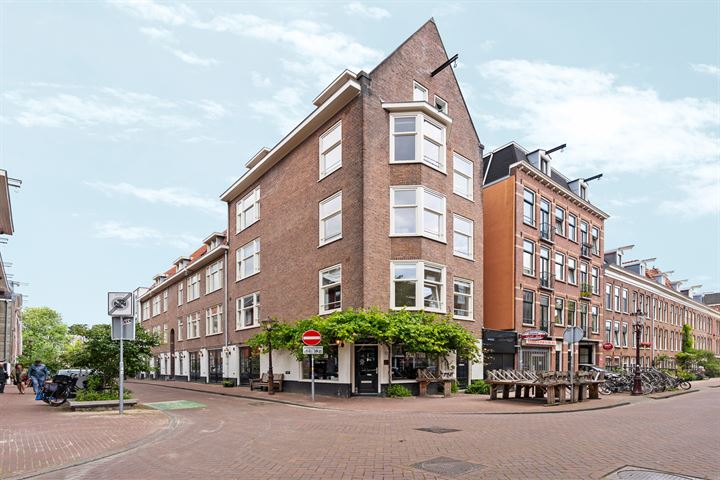 Bekijk foto 2 van Douwes Dekkerstraat 35-1