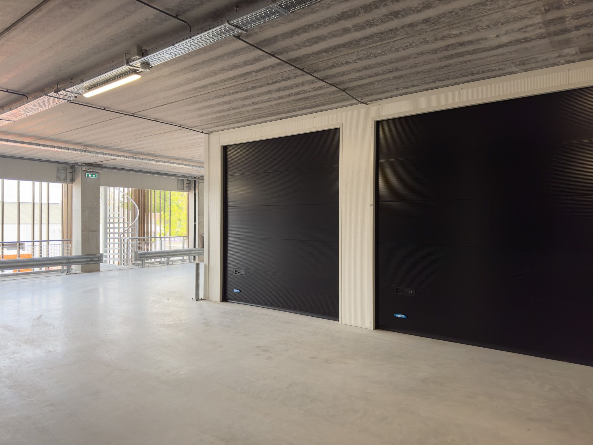 Foto 12 van Industrieweg 69-61