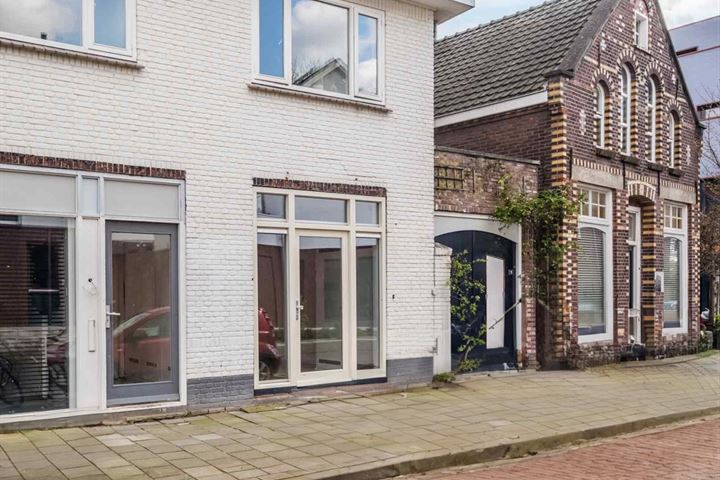 View photo 2 of Langdonkenstraat 9-B