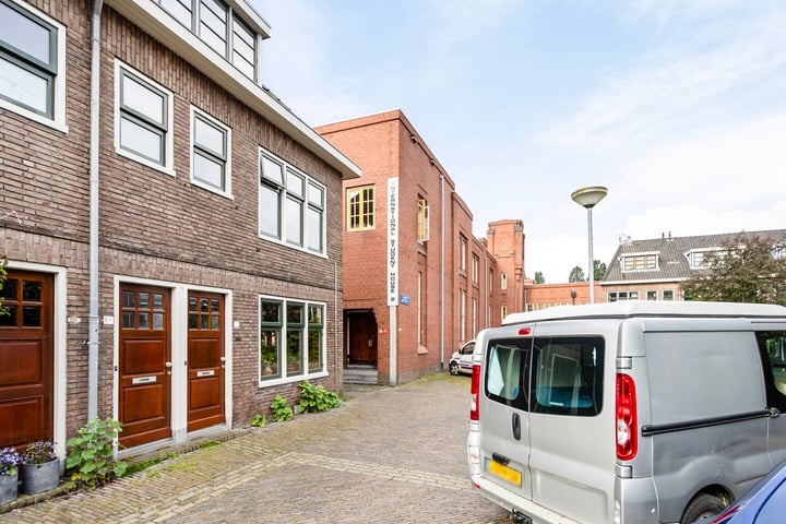 Bekijk foto 5 van Albertine Agnesstraat 8