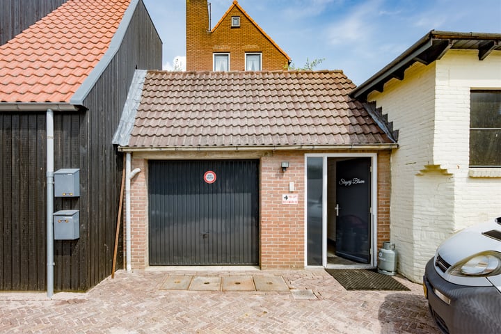 View photo 16 of Kerkstraat 49