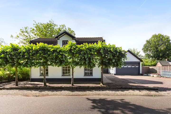 Foto 1 van Aalscholverweg 16