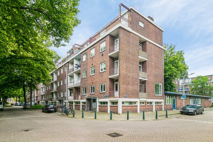 Bekijk foto 1 van Brigantijnstraat 1-A