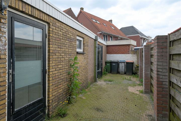 Bekijk foto 4 van J. Duikerstraat 8