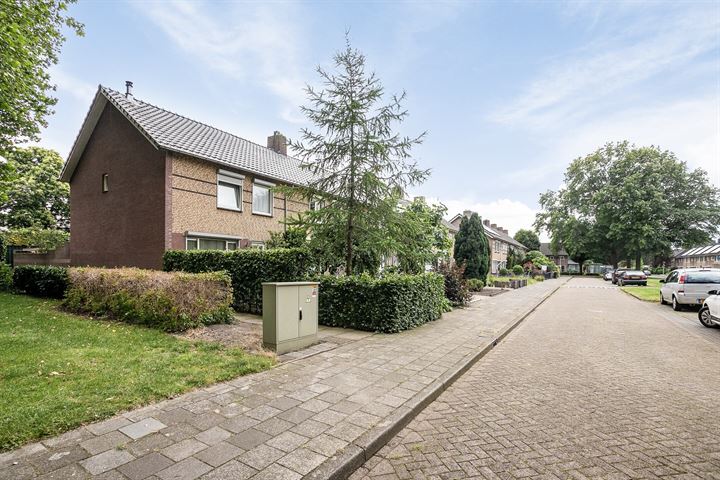 View photo 33 of Beethovenlaan 42