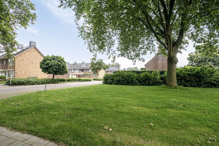 View photo 34 of Beethovenlaan 42