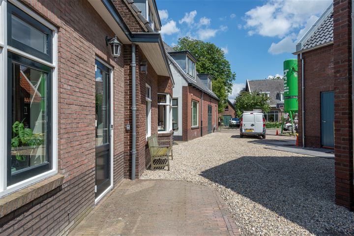 View photo 38 of Dorpsstraat 84