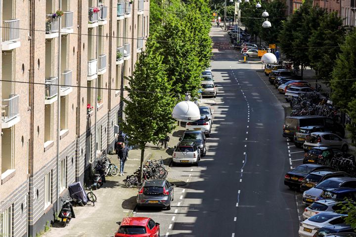 Bekijk foto 31 van Oostzaanstraat 277