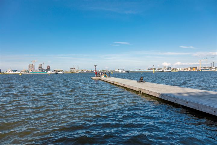 Bekijk foto 40 van Oostzaanstraat 277