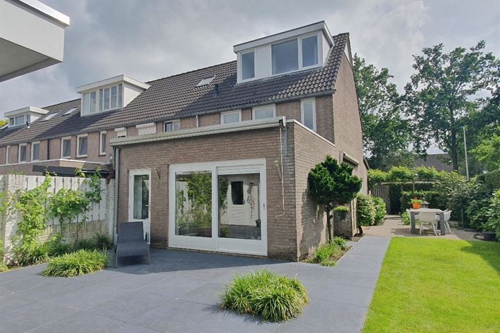 Bekijk foto 35 van Giethoornsingel 9