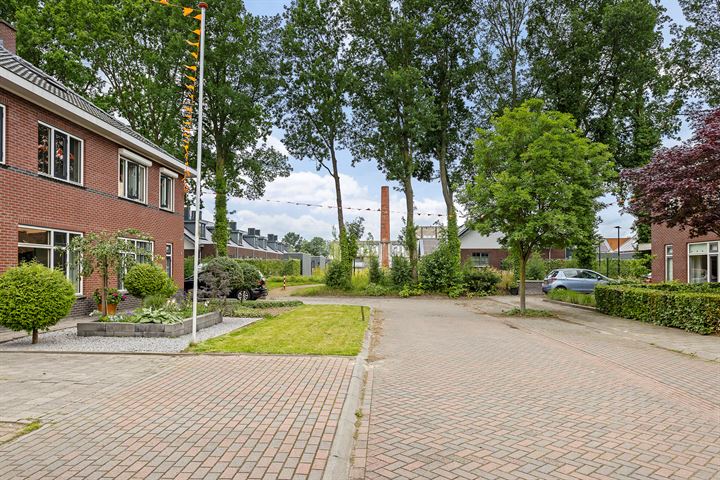 View photo 33 of Bolderik 11