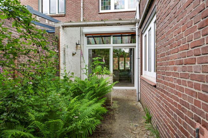 Bekijk foto 10 van Deemselstraat 12