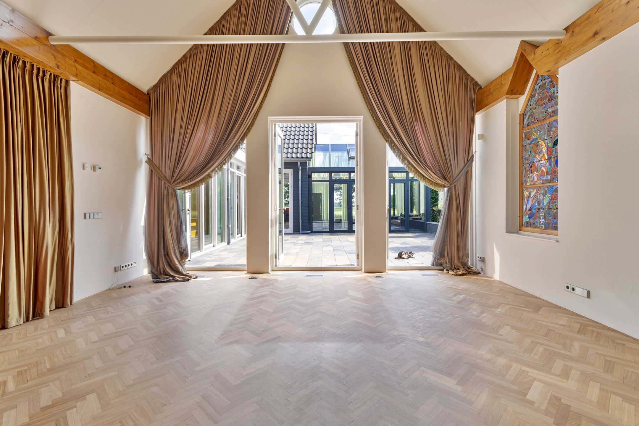 Foto 33 van Hegedyk 10