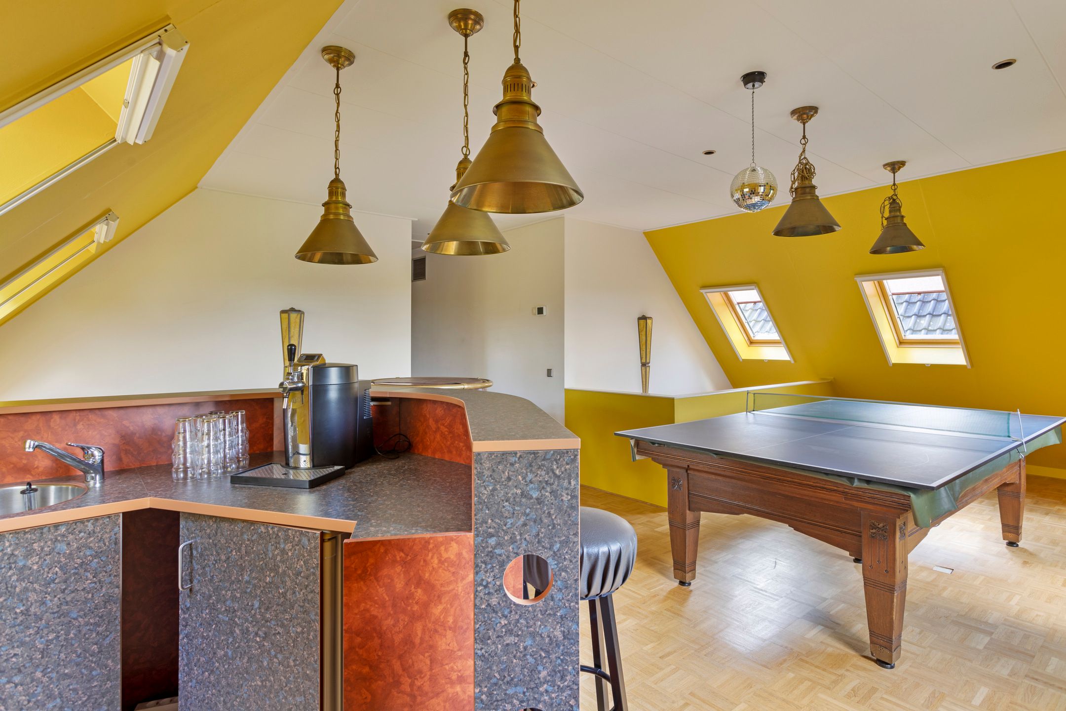 Foto 48 van Hegedyk 10