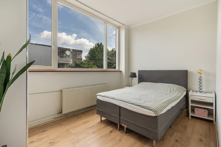 Photo 7 of Van Meekerenstraat 168