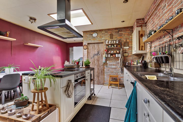 Foto 3 van Kazernestraat 15