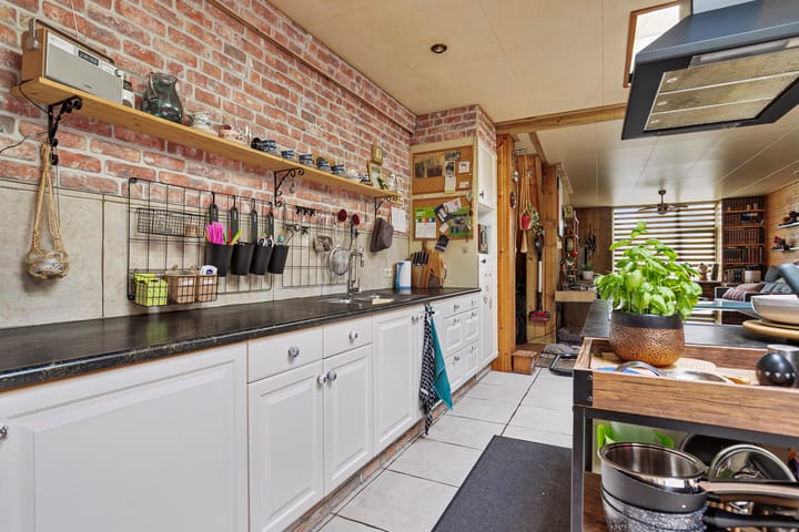 Foto 4 van Kazernestraat 15