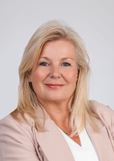 Mandy Fremouw K-RMT RT - NVM Register Makelaar (Directeur)