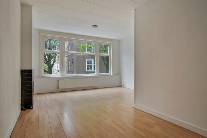 Photo 3 of Heemskerkstraat 50-A01