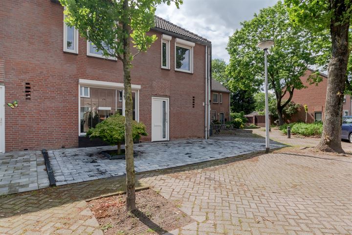 View photo 22 of Orchideestraat 5