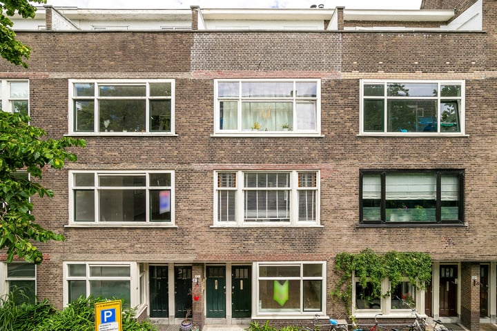 Bekijk foto 1 van Heemskerkstraat 10-A03