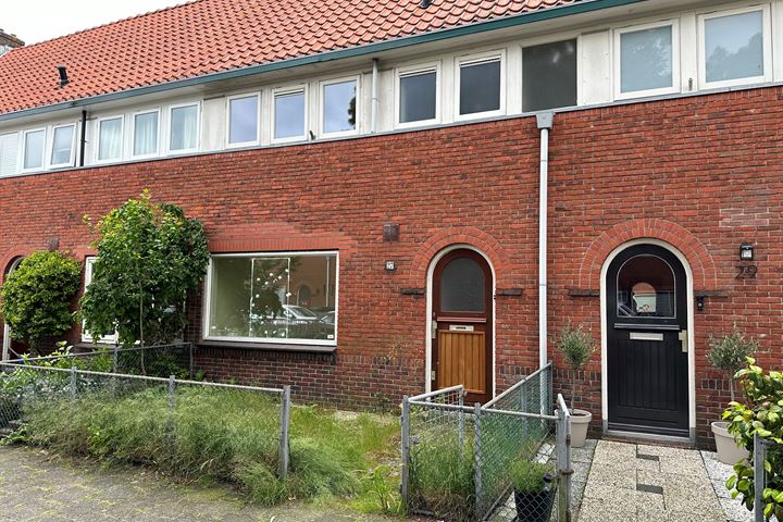 View photo 2 of Primulastraat 27