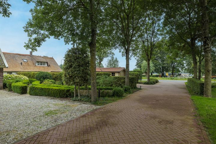 Bekijk foto 53 van Zuidzijdseweg 202-A