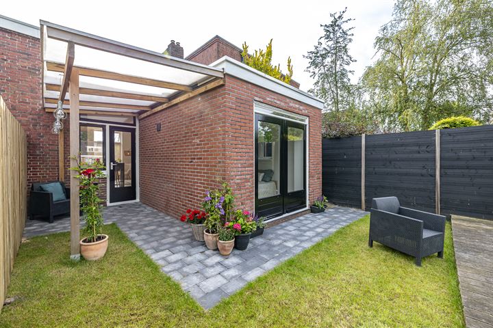 Bekijk foto 14 van Spoorstraat 38