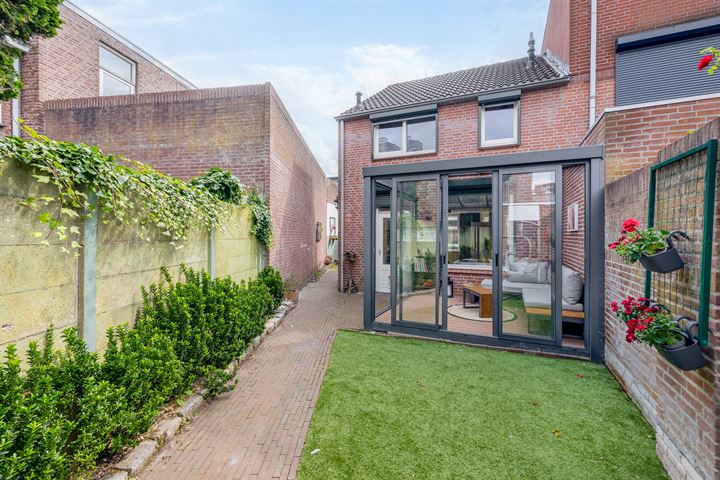 Bekijk foto 18 van Boomstraat 43