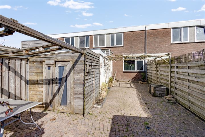 Bekijk foto 31 van Pieter Sikkesstraat 52