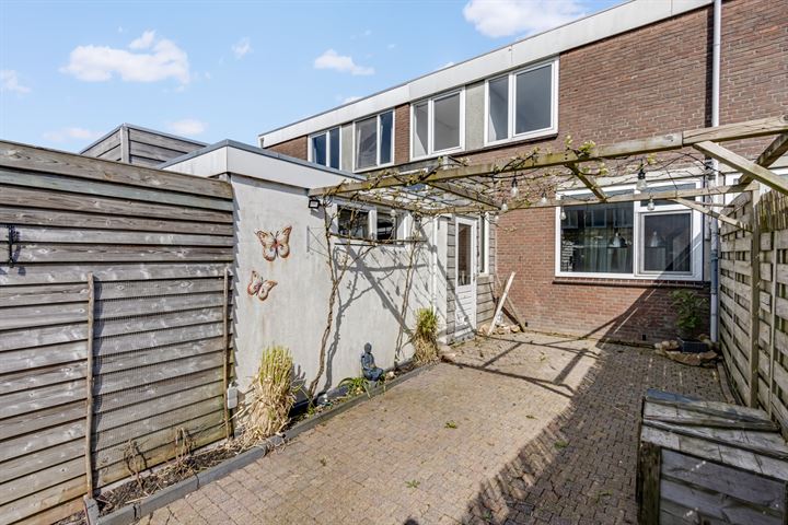 Bekijk foto 32 van Pieter Sikkesstraat 52