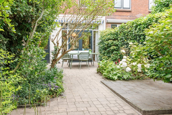 Bekijk foto 43 van Bakhuis Roozenboomstraat 31