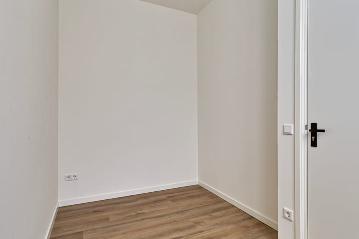 Foto 18 van Scheepstimmermanslaan 31-A02