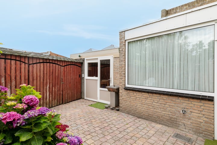 Bekijk foto 31 van Ringbaan-Noord 244