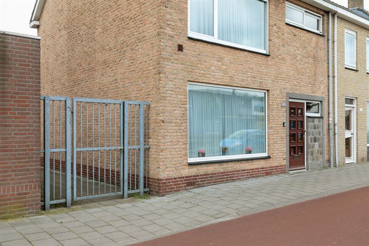 Bekijk foto 35 van Ringbaan-Noord 244