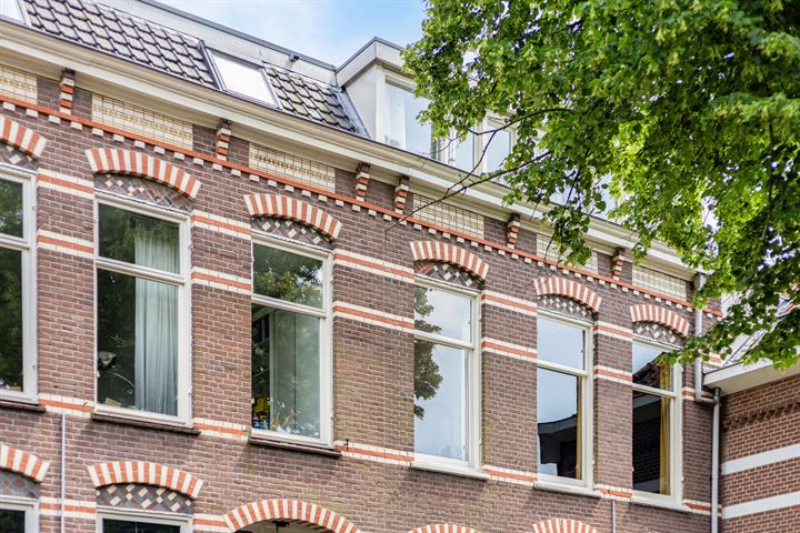 View photo 29 of Leoninusstraat 36