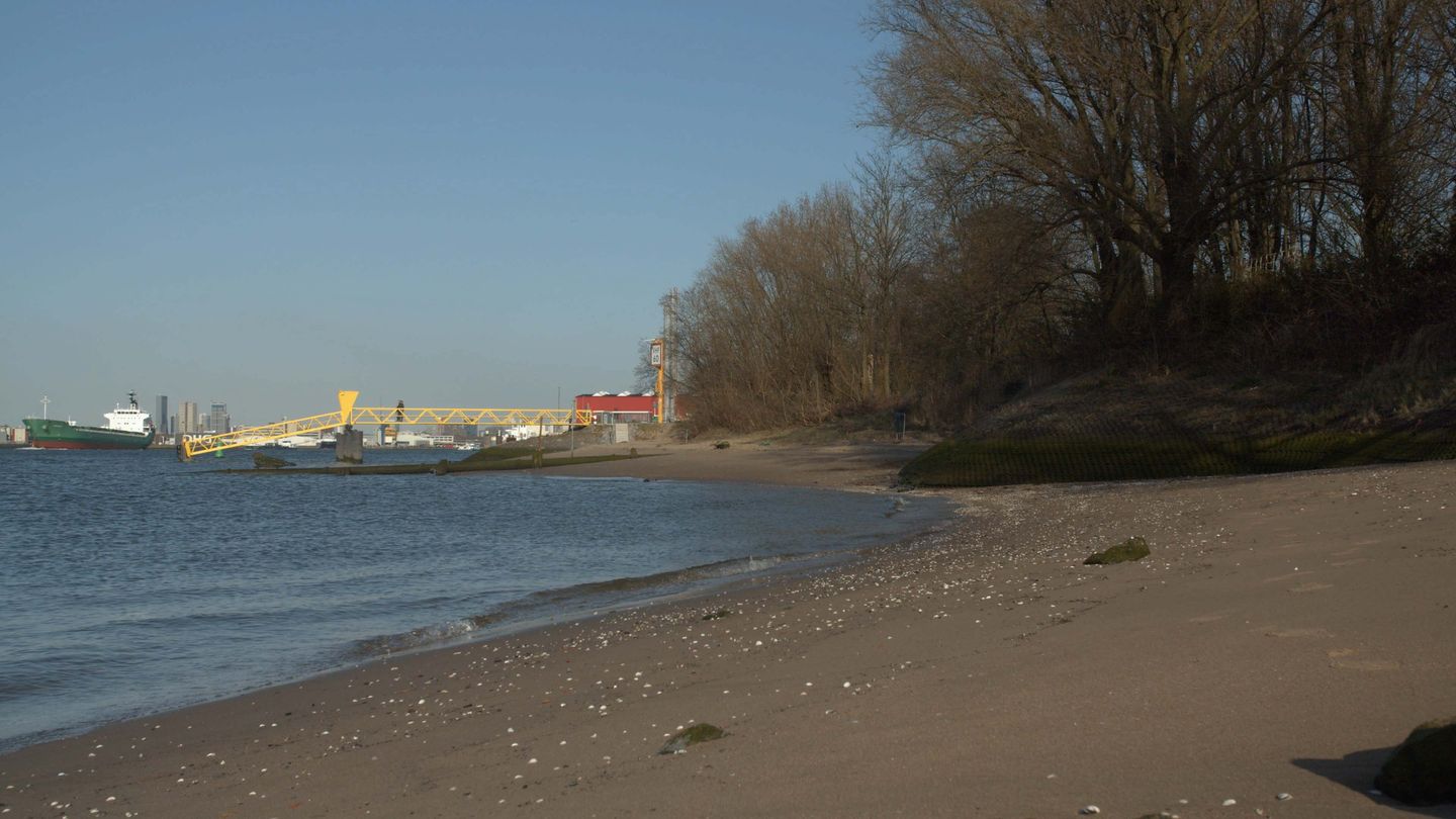 Foto 14 van Eengezinswoning met toren - JUUL - D