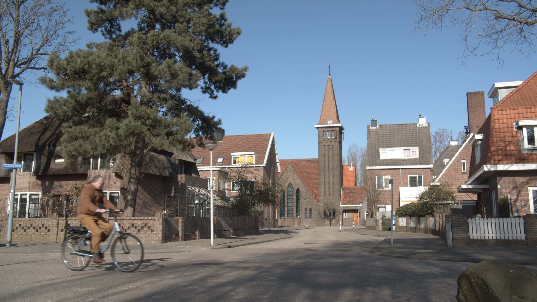 Foto 15 van Eengezinswoning met toren - JUUL - D