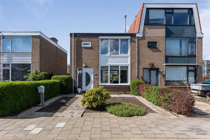 Bekijk foto 1 van Patrijsstraat 34