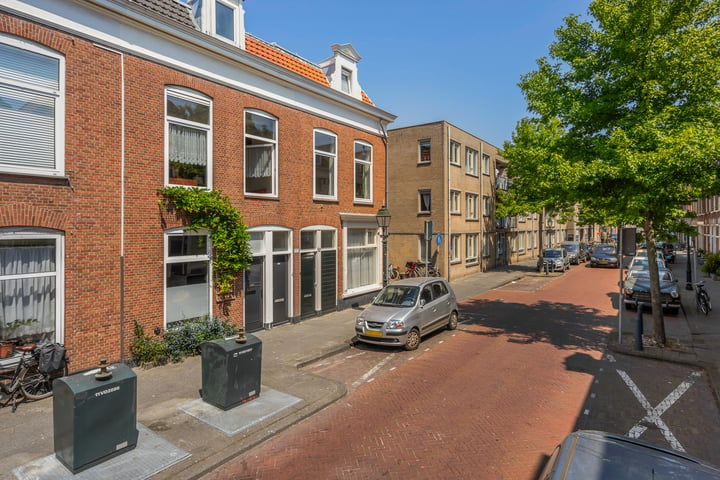 Bekijk foto 5 van Newtonstraat 189