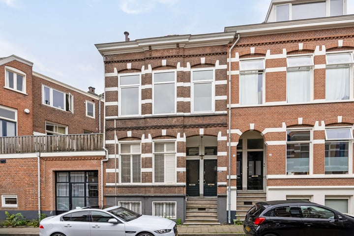 Bekijk foto 1 van Leoninusstraat 3-A