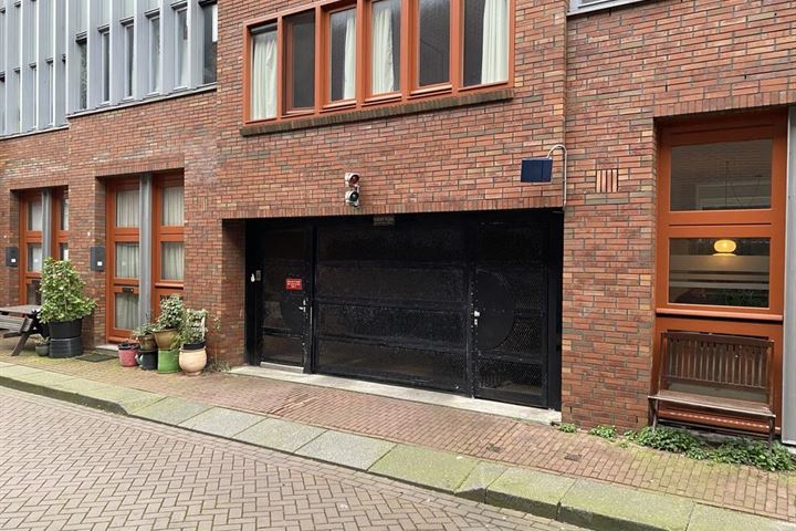 View photo 1 of Kwartiermeesterstraat