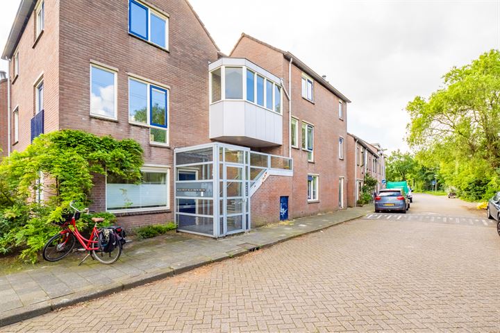 Bekijk foto 1 van Nieuwe Pijlsweerdstraat 39