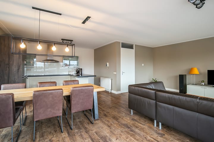 Foto 16 van De Werf 42