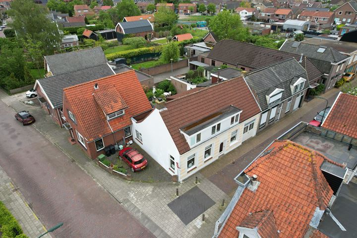 Bekijk foto 1 van F.D. Rooseveltstraat 34