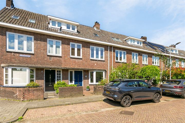 Bekijk foto 1 van Kogelbloemstraat 4