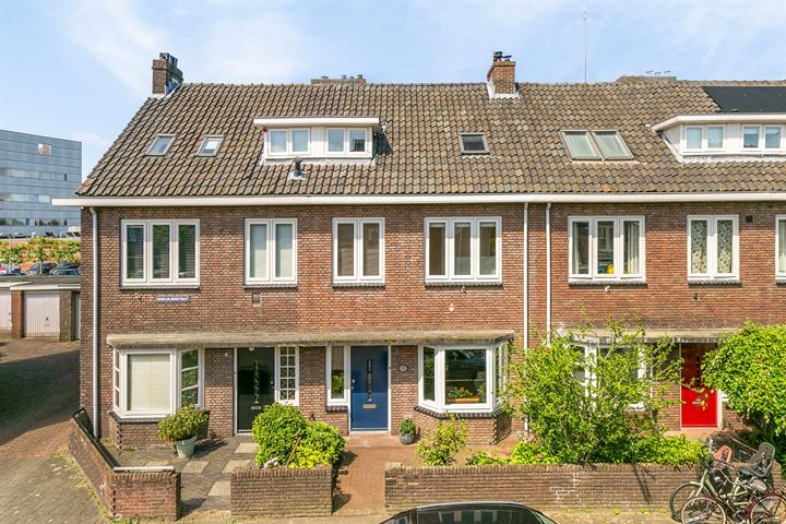 Bekijk foto 40 van Kogelbloemstraat 4