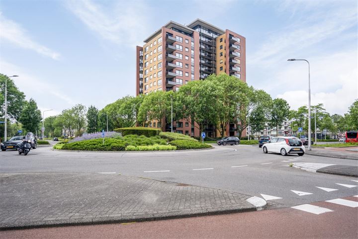 Bekijk foto 5 van Fluweelboomlaan 1