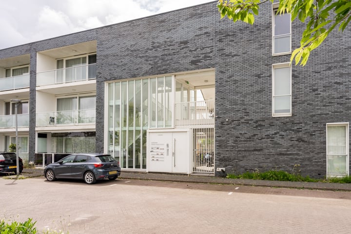 Bekijk foto 1 van Polluxstraat 36